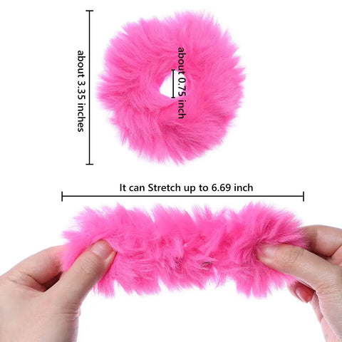 2Pcs Women Girls Winter Fur Hair Scrunchies Pom Pom Hair Tie Fuzzy Elastic Hair Bands Ponytail Holders Hair Accessories