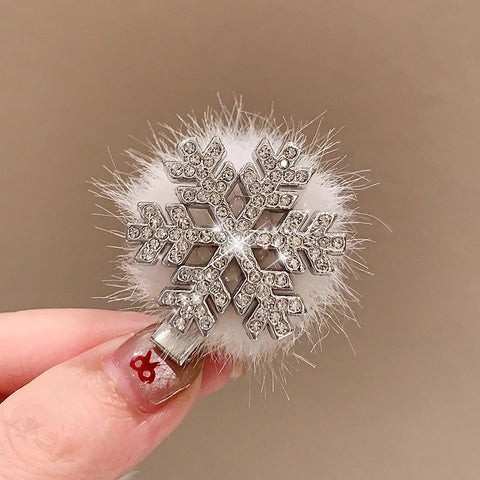 Winter Women Plush Fur Snowflake Hair Clips Sweet Exquisite Rhinestone Duckbill Hairpin Korea Fashion Christmas Hair Accessories