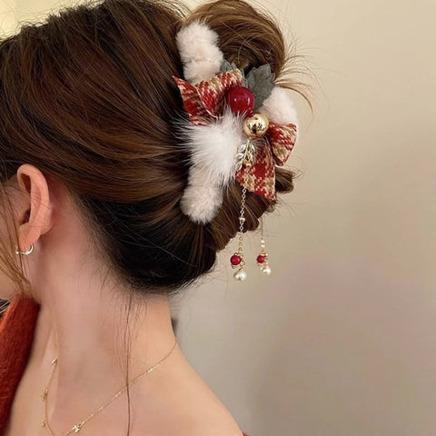 1PC Christmas Plush Hair Clips Set: Festive Bow&Bell Details, Fluffy Pom - Pom Design, Cute Hair Accessories For Holiday Parties