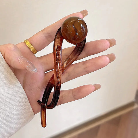 New Fashion Barrettes Retro S Shape Ponytail Twist Hair Clips Hairpins Twisted Hollow Out Shark Clips Headdress Hair Accessories