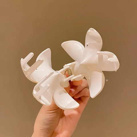 3-piece flower clips – 8 cm non-slip hair clips | Vibrant colors, perfect for party, holiday styling, and gift accessories.